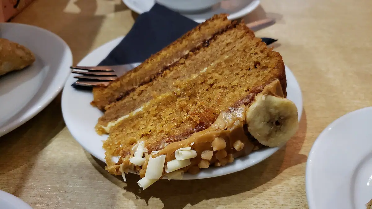Cake Box – eggless cake shop in Benchill, Wythenshawe